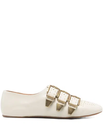 Chloé Susanna Studded Leather Flats In White