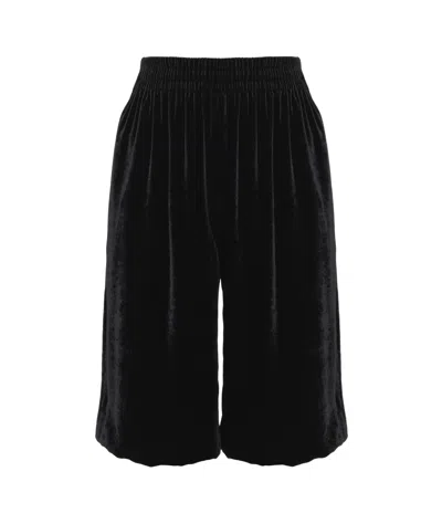 Chloé Liquid Velvet Bermuda Shorts In Black