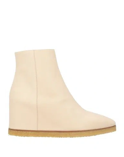 Chloé Woman Ankle Boots Beige Size 8 Leather In Neutral