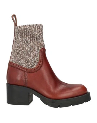 Chloé Woman Ankle Boots Brown Size 6 Soft Leather, Textile Fibers In Burgundy