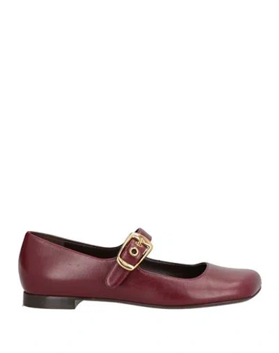 Chloé Woman Ballet Flats Burgundy Size 8 Leather