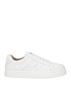 Chloé Lauren Leather Sneakers In White