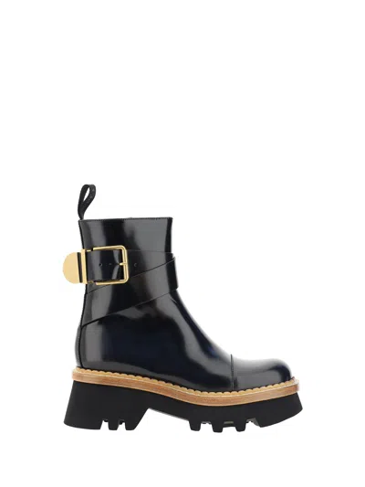 Chloé Owena Leather Ankle Boots In Black