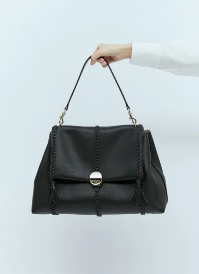 Chloé Women Penelope Large Shoulder Bag In Black