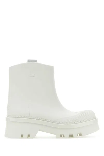 CHLOÉ WHITE RUBBER RAINA ANKLE BOOTS