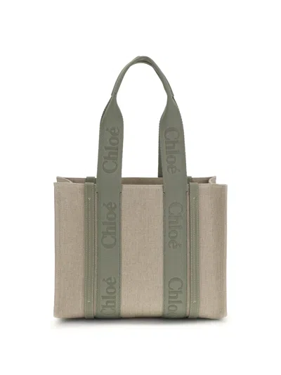 Chloé Women Woody Shoulder Bag In Neutral