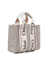 Chloé Woody Bag Medium In Linen Canvas In Grey