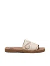 Chloé Woody Linen Flat Sandals In Neutral