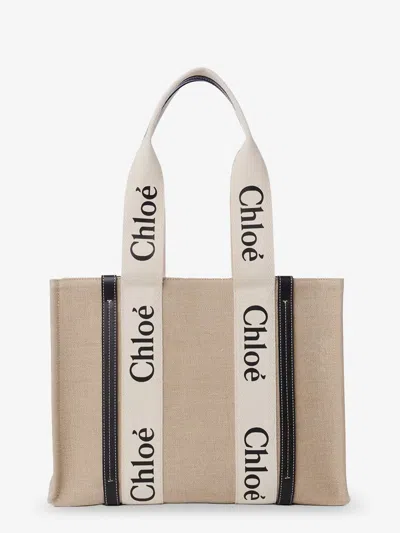 Chloé Woody Linen Shoulder Bag With Front Lettering Logo In Beige