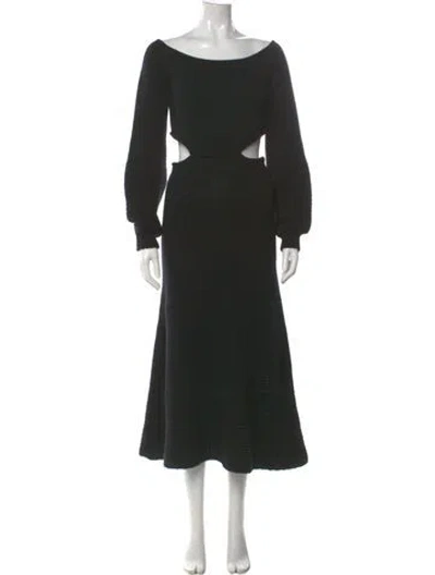 Pre-owned Chloé Wool Midi Length Dress In Black