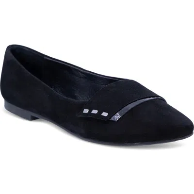 Chocolat Blu Abbe Flat In Black Suede