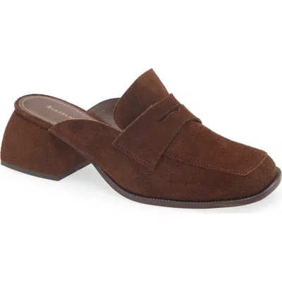 Chocolat Blu Delilah Block Heel Mule In Brown