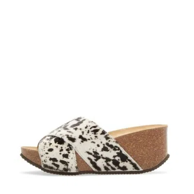 Chocolat Blu Estella Sandal In Cow White