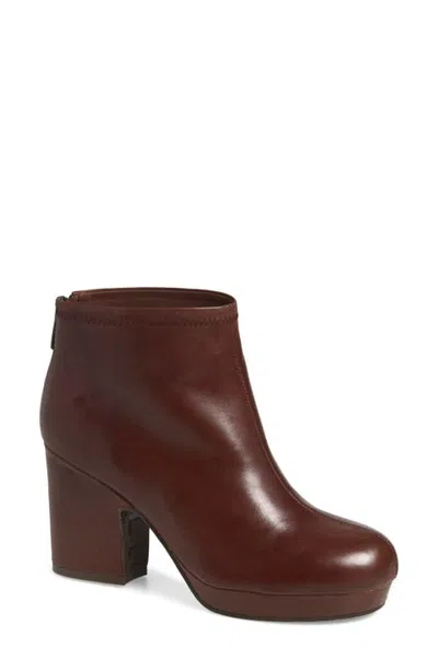 Chocolat Blu Isa Leather Bootie In Brown Leather