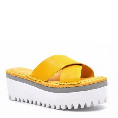 Chocolat Blu Madison Sandals In Yellow Leather