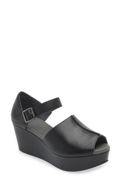 Chocolat Blu Wawa Platform Wedge Sandal In Black Leather