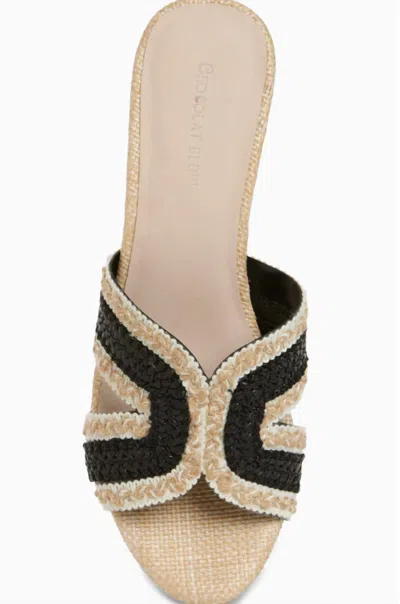 Chocolat Blu Women Gen Platform Sandal In Black/cream