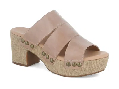 Chocolat Blu Women Griffin Platform Sandals In Tan Leather In Pink