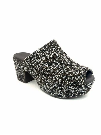 Chocolat Blu Women's Gwyn Platform Clog In Brown Multi Tweed In Black