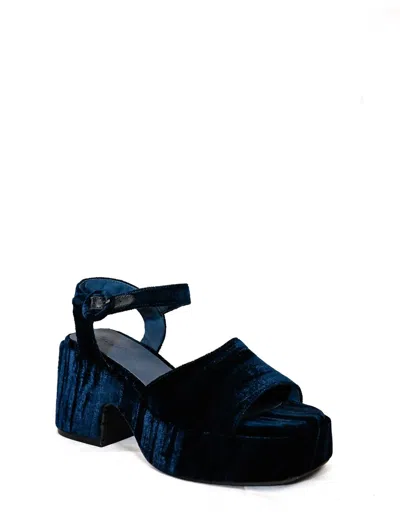 CHOCOLAT BLU WOMEN'S HELGA SANDALS IN NAVY