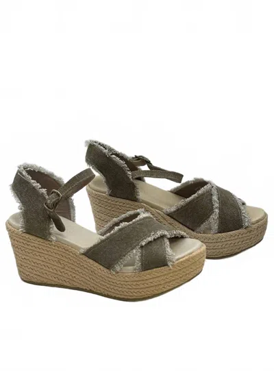 Chocolat Blu Women's Warda Wedge Sandal In Army Linen In Green