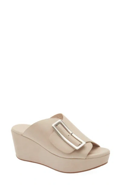 Chocolat Blu Yasha Platform Wedge Sandal In Neutral