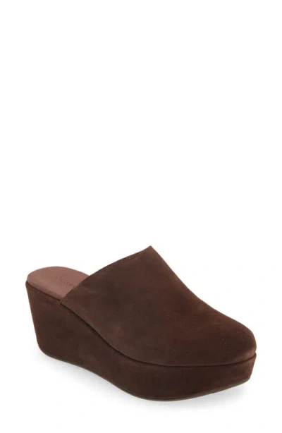 Chocolat Blu Yoma Platform Clog In Chocolate Suede