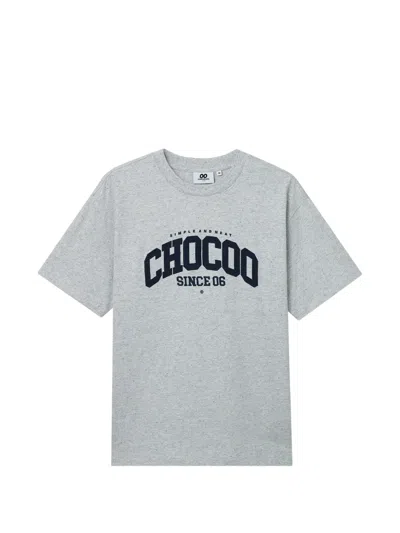 Chocoolate T-shirt Mit Applikation In Gray