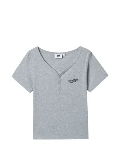 Chocoolate Button V-neck T-shirt In Gray