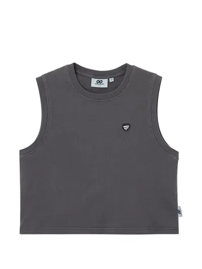 Chocoolate Heart-appliqué Tank Top In Gray