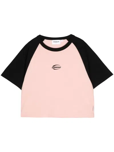 Chocoolate Logo-print Colourblock T-shirt In Pink