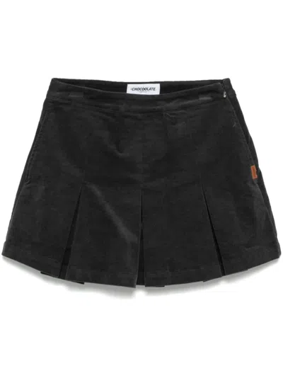 Chocoolate Pleated Skirt In Grey