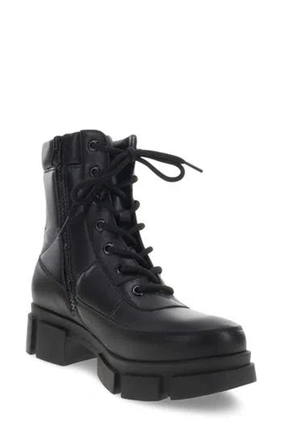 Chooka Ashford Quilted Lace Up Boot In Black