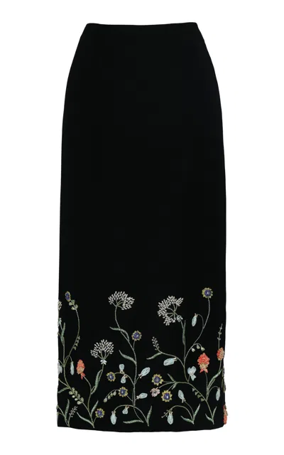 Chorus Iris  Skirt In Black