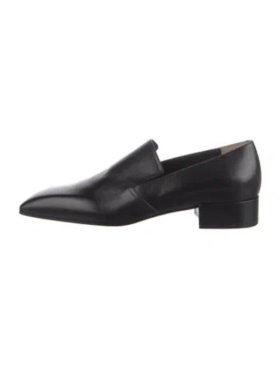 Pre-owned Christen Leather Loafers In Black