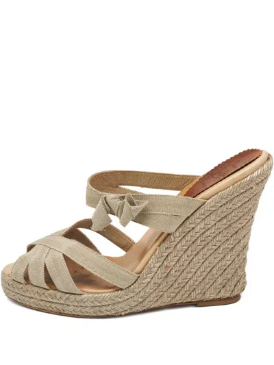 Pre-owned Christian Louboutin 2024 125mm Delfin Mules In Neutral