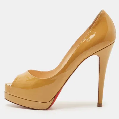 Pre-owned Christian Louboutin Beige Patent Leather Palais Royal Platform Pumps Size 40.5 In Sand