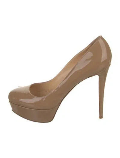 Pre-owned Christian Louboutin Bianca Patent Leather Pumps In Neutral