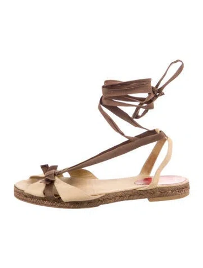 Pre-owned Christian Louboutin Canvas Espadrilles In Neutral