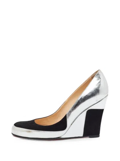 Pre-owned Christian Louboutin Contrast-panel Wedge Pumps In Silver