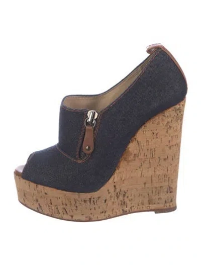Pre-owned Christian Louboutin Denim Pumps In Blue
