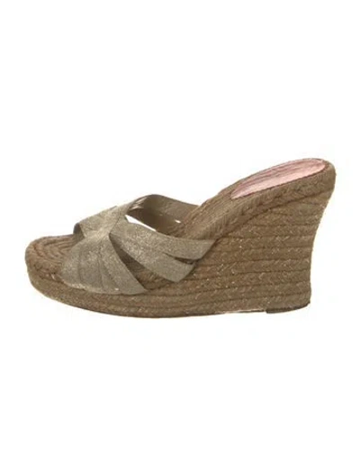 Pre-owned Christian Louboutin Jute Espadrilles In Neutral
