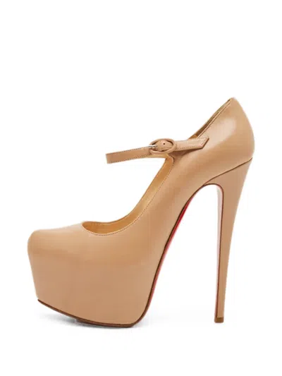 Pre-owned Christian Louboutin Lady Daf Pumps In Neutral