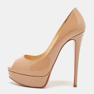 Pre-owned Christian Louboutin Lady Peep Size 37 Beige Patent Leather Platform Pumps In Sand