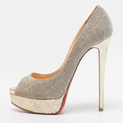 Pre-owned Christian Louboutin Lady Peep Size 38 Gold Lurex Fabric And Python Embossed Leather Peep Toe Pumps