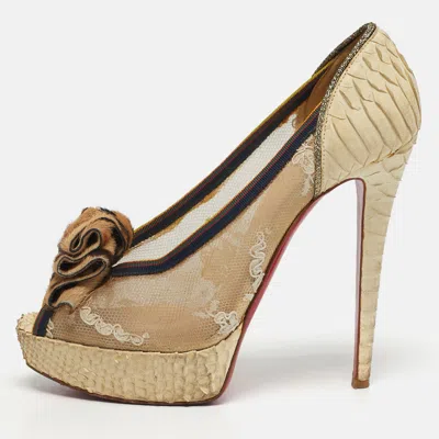 Pre-owned Christian Louboutin Lady Peep Size 39.5 Beige Lace And Python Leather Peep Toe Pumps In Sand