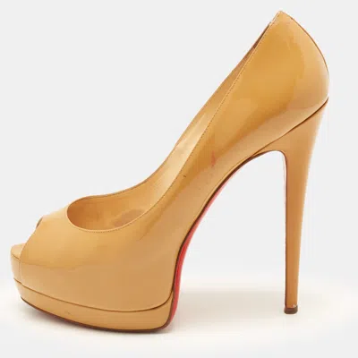 Pre-owned Christian Louboutin Lady Peep Size 41 Beige Patent Leather Pumps
