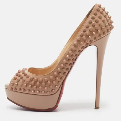 Pre-owned Christian Louboutin Lady Peep Spikes Size 38.5 Beige Patent Leather Platform Pumps In Sand