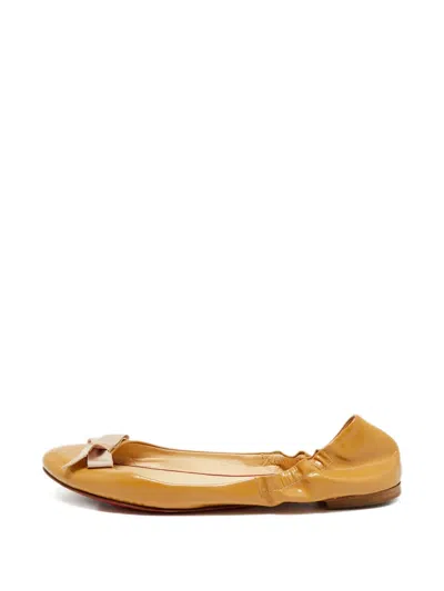Pre-owned Christian Louboutin Leather Ballet Flats In Neutral