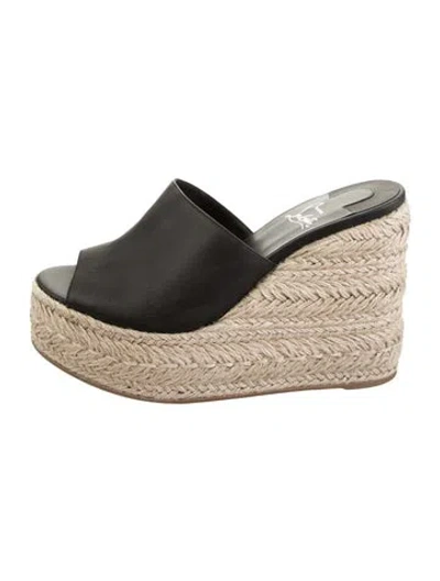 Pre-owned Christian Louboutin Leather Espadrilles In Black